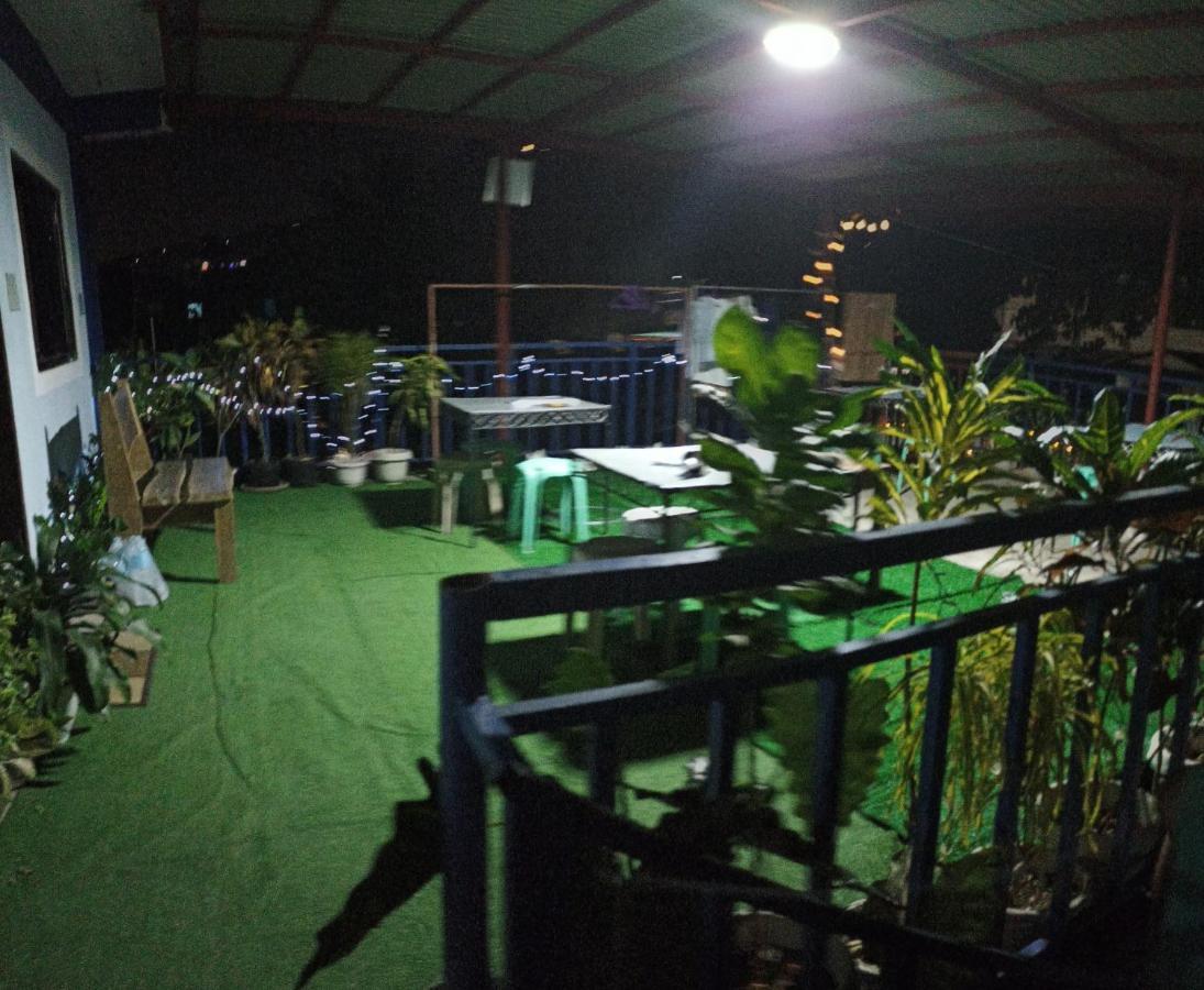 Marbeth Inn Coron Exterior foto